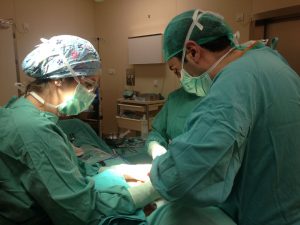 operación de aumento de pecho en valencia con el Dr. Antolín